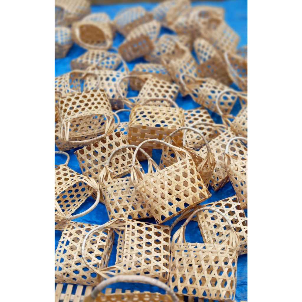 Hampers lebaran Paket 10 pcs Keranjang parcel idul fitri anyaman bambu uk. 20x10x15 KERANJANG SEDANG