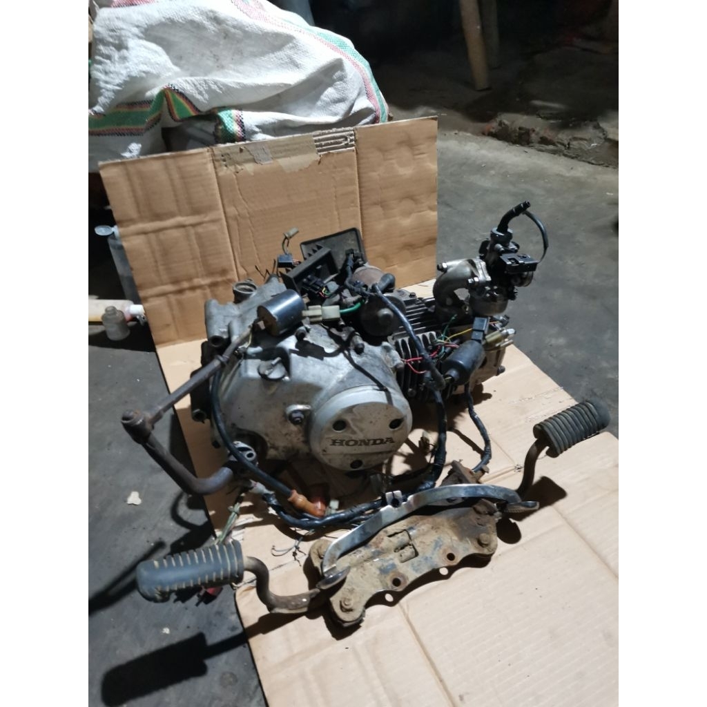 Mesin Honda Kharisma Supra x 125 Karbu Kyz Injeksi
