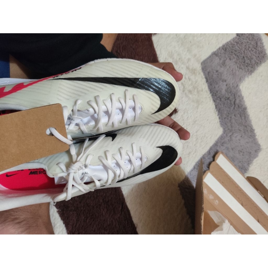 ZIKE ZOOM VAPOR ACADEMY IC SZ 41