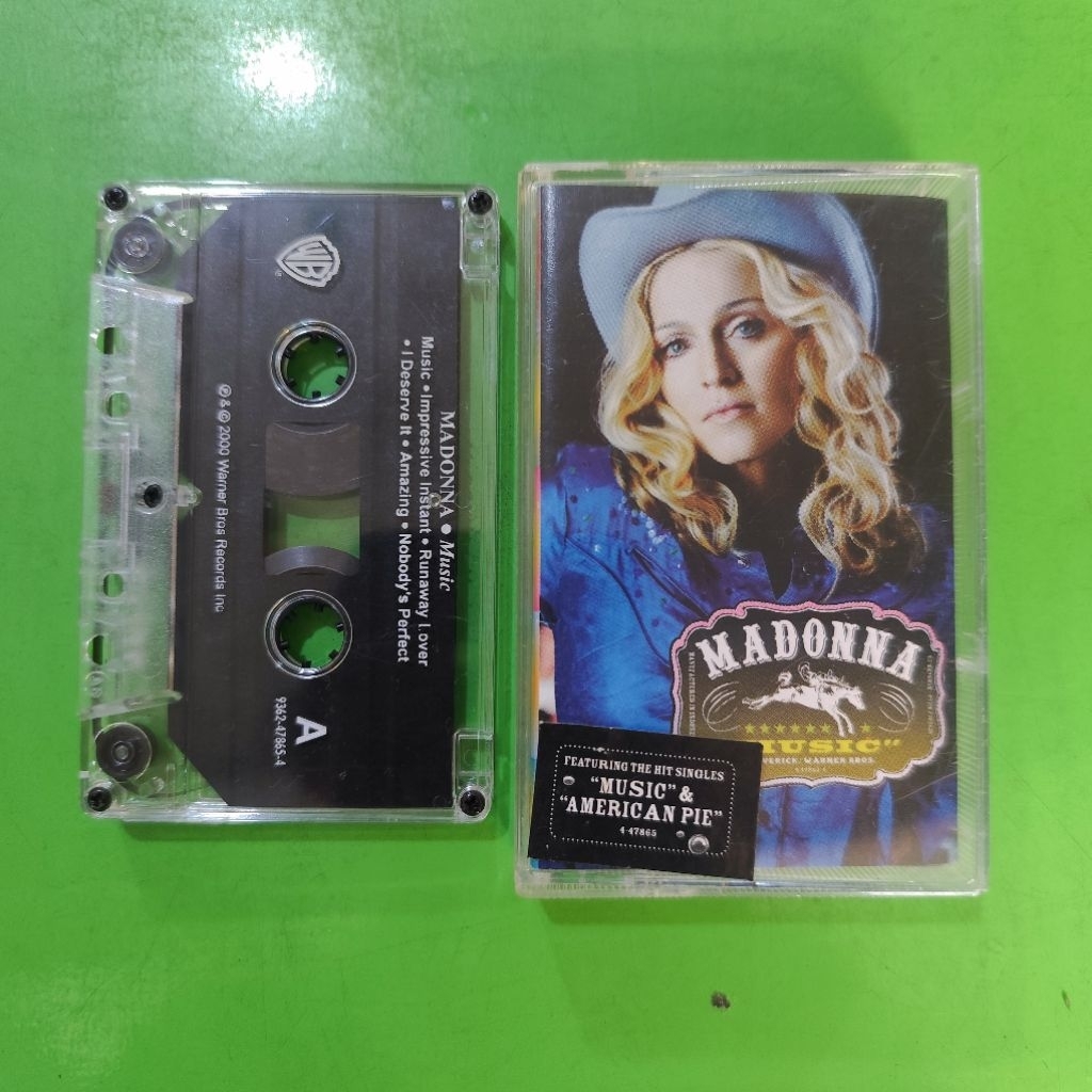 Kaset MADONNA Music