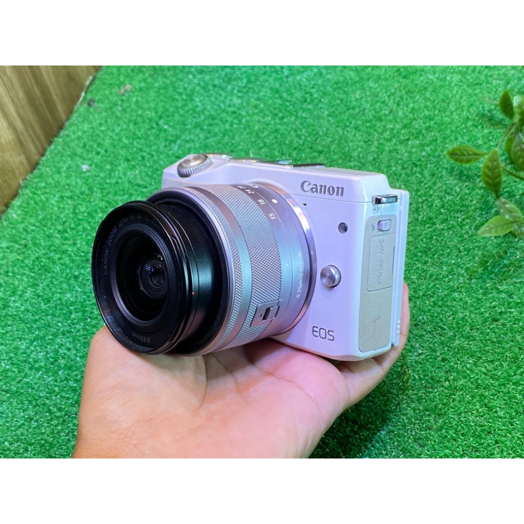 kamera Canon EOS M3