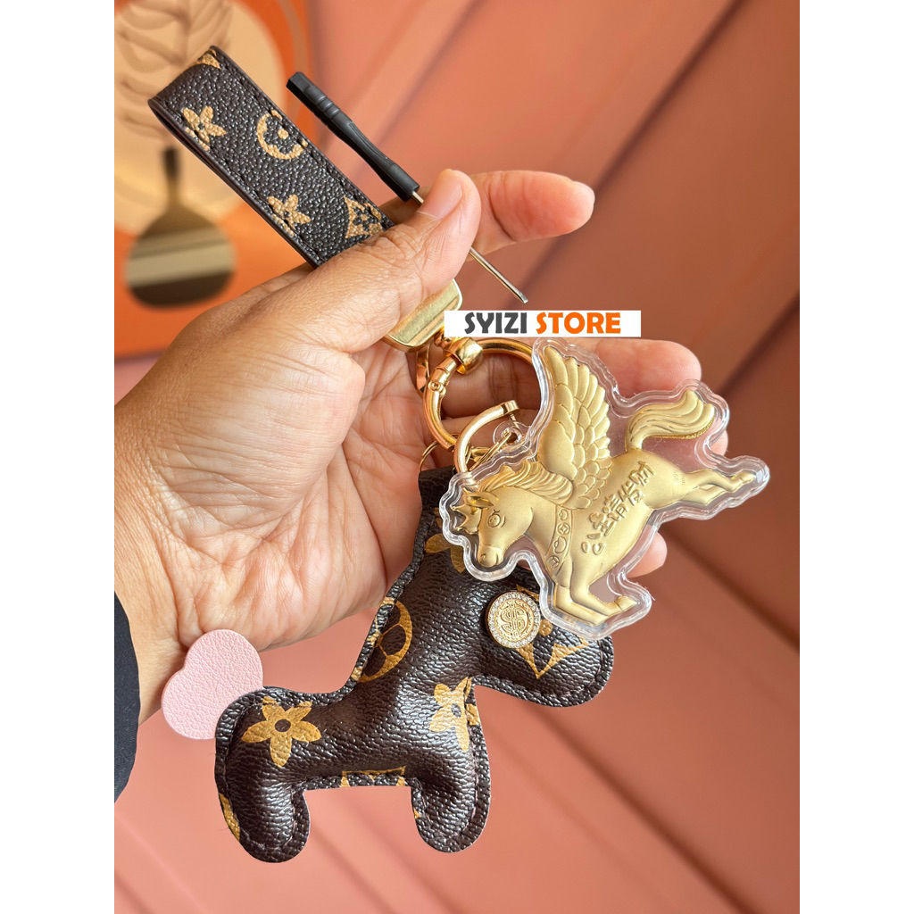 [SYIZI STORE] READY STOK GANCI EMAS 999/20Mg - Bag Charm Gold kuda terbang Lv Branded phone strap Li
