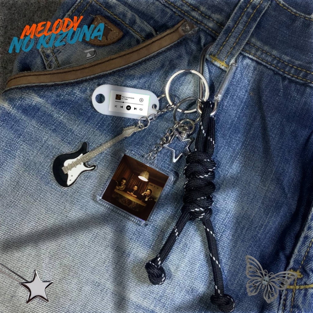 ( PERUNGGU PREMIUM GANCI) CARABINER CHARM (GITAR, PARACORD, BINTANG,SPOTIFY CODE) GANCI PREMIUM ACRY
