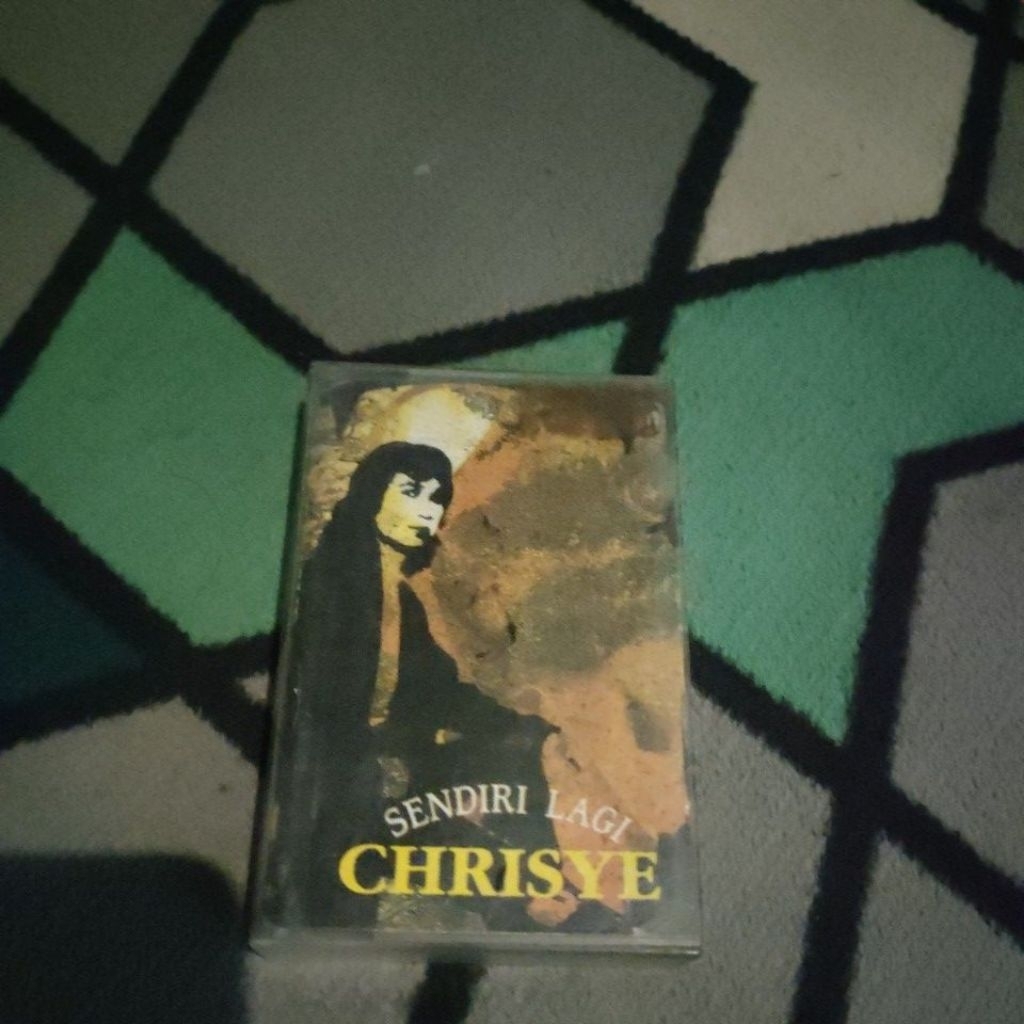 kaset chrisye album sendir lagi