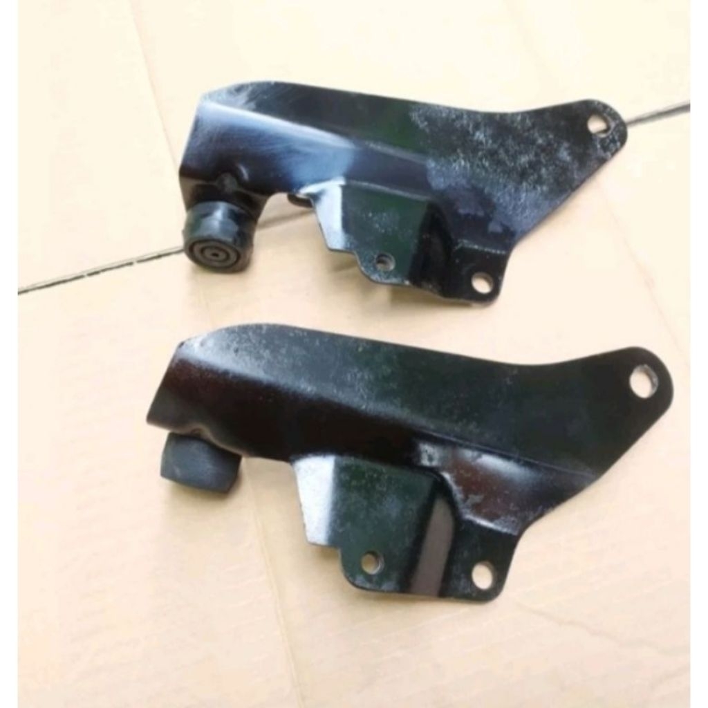 breket dudukan plat knalpot Vega R New original copotan