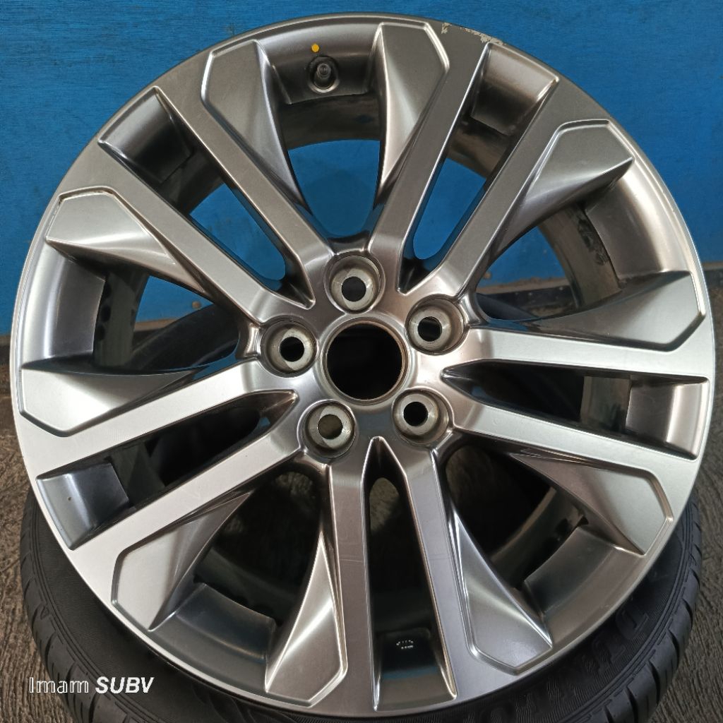 Velg Innova Zenix Q R18 (Satuan/Serep)