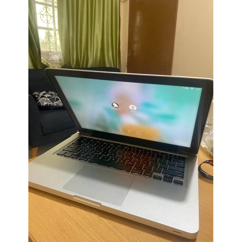 MACBOOK PRO 2011 (1 TB)