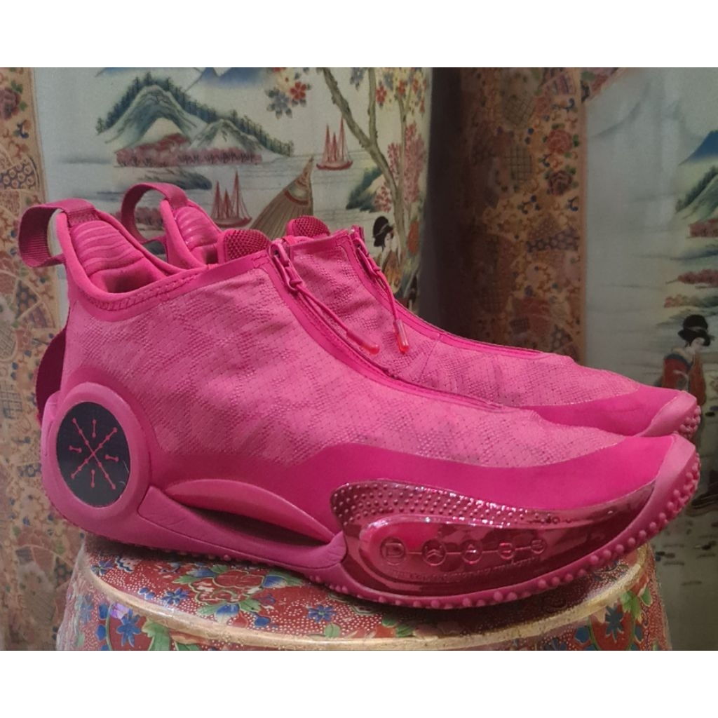 Lining WoW 9 Coming Home