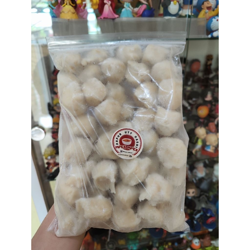 Empek Empek / pempek ikan tengiri segar khas bontang