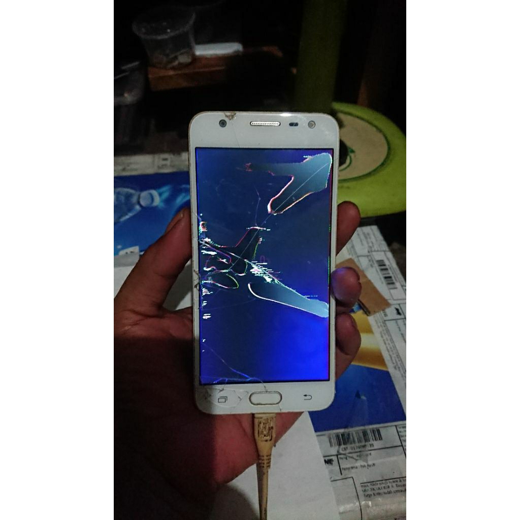 Samsung galaxy J7 prime 3/32GB/hp second minus