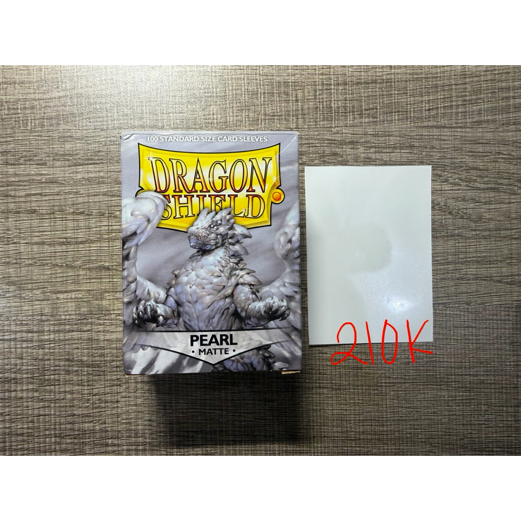 dragon shield (baca desc) matte card sleeve pearl white color (66x91mm)