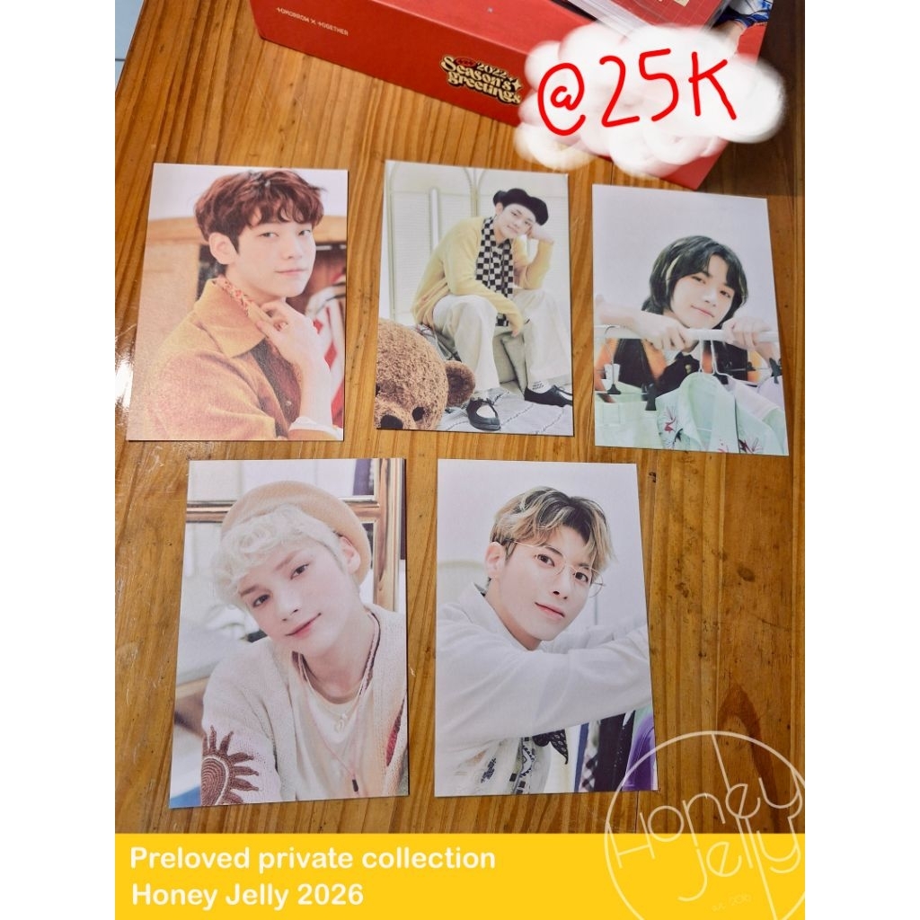TXT Postcard Season Greetings 2022 all members