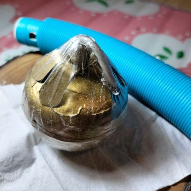 Wewangian buhur apel warna kuning