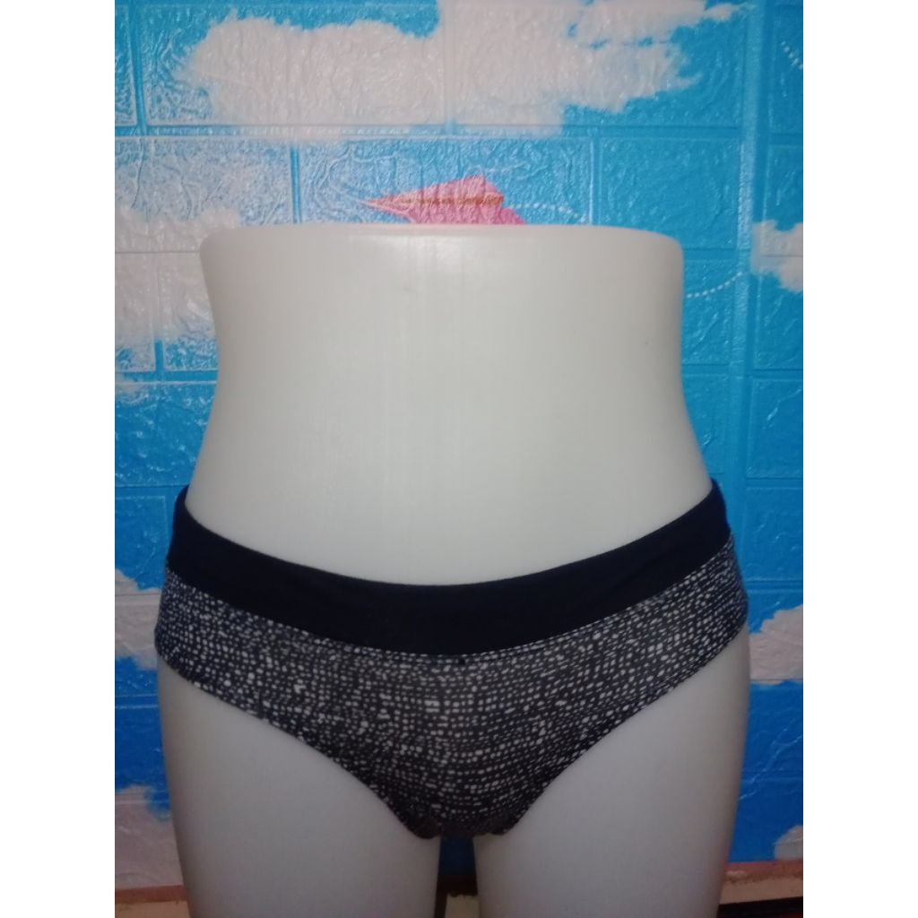 celana dalam wanita Lasenza