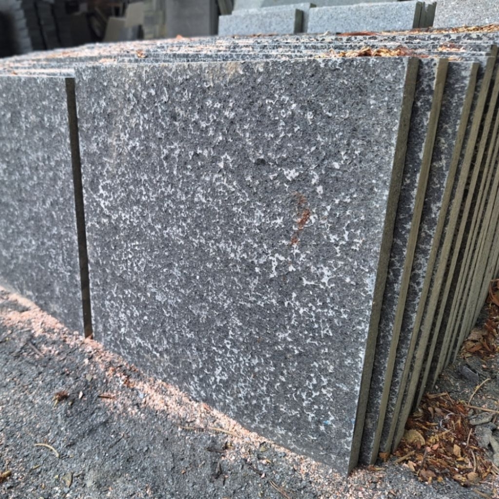 Batu Andesit 60x60 Bakar | Batu Andesit Bakar | Andesut Hitam Tulungagung | Batu Granit Bakar | Batu