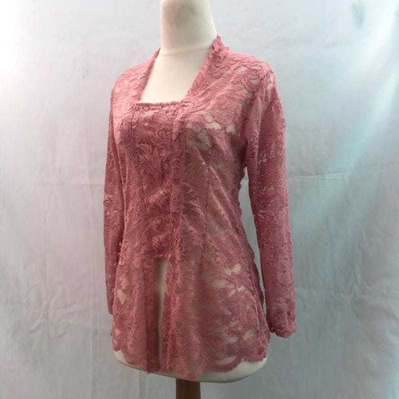 BAJU TRADISIONAL MODEL KEBAYA BAHAN BROKAT LENGAN PANJANG/KEBAYA KUTU BARU TANPA PURING TANPAN KANCI
