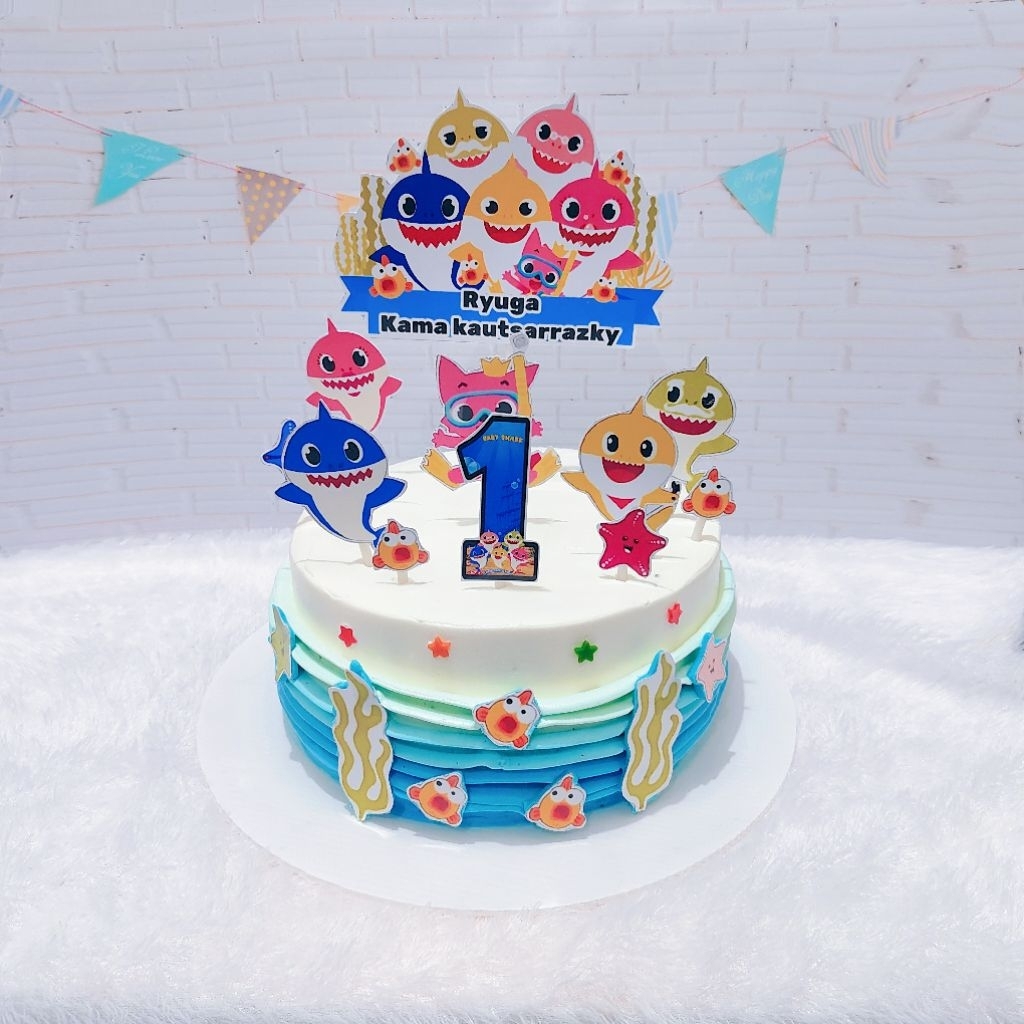 Kue ulang tahun baby shark
