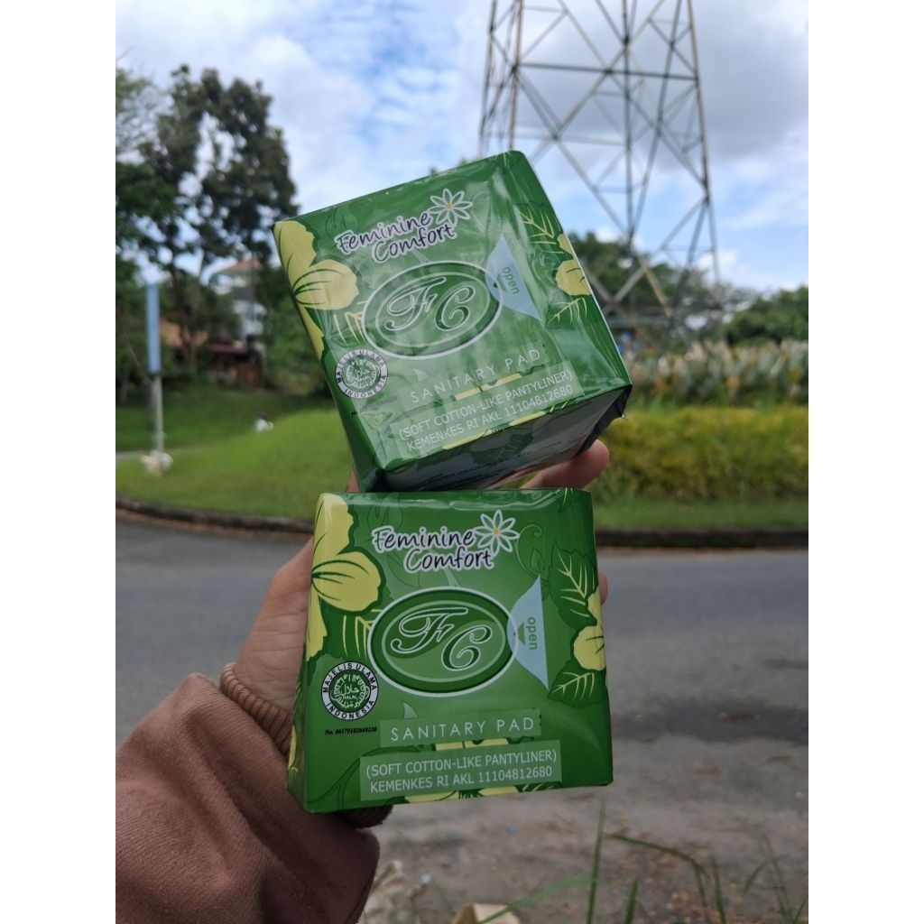 AVAIL PANTYLINER