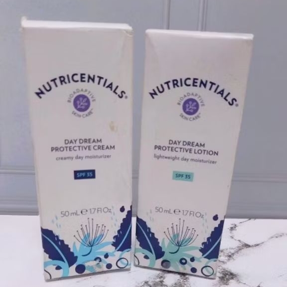 Day Dream Protective Cream dan Protective Lotion SPF 35 Reject kardus penyok ekp 2027/04 Segel