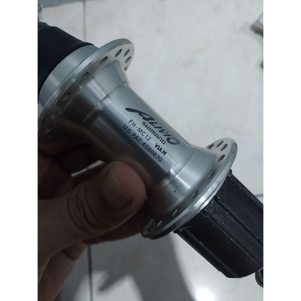 hub shimano alivio