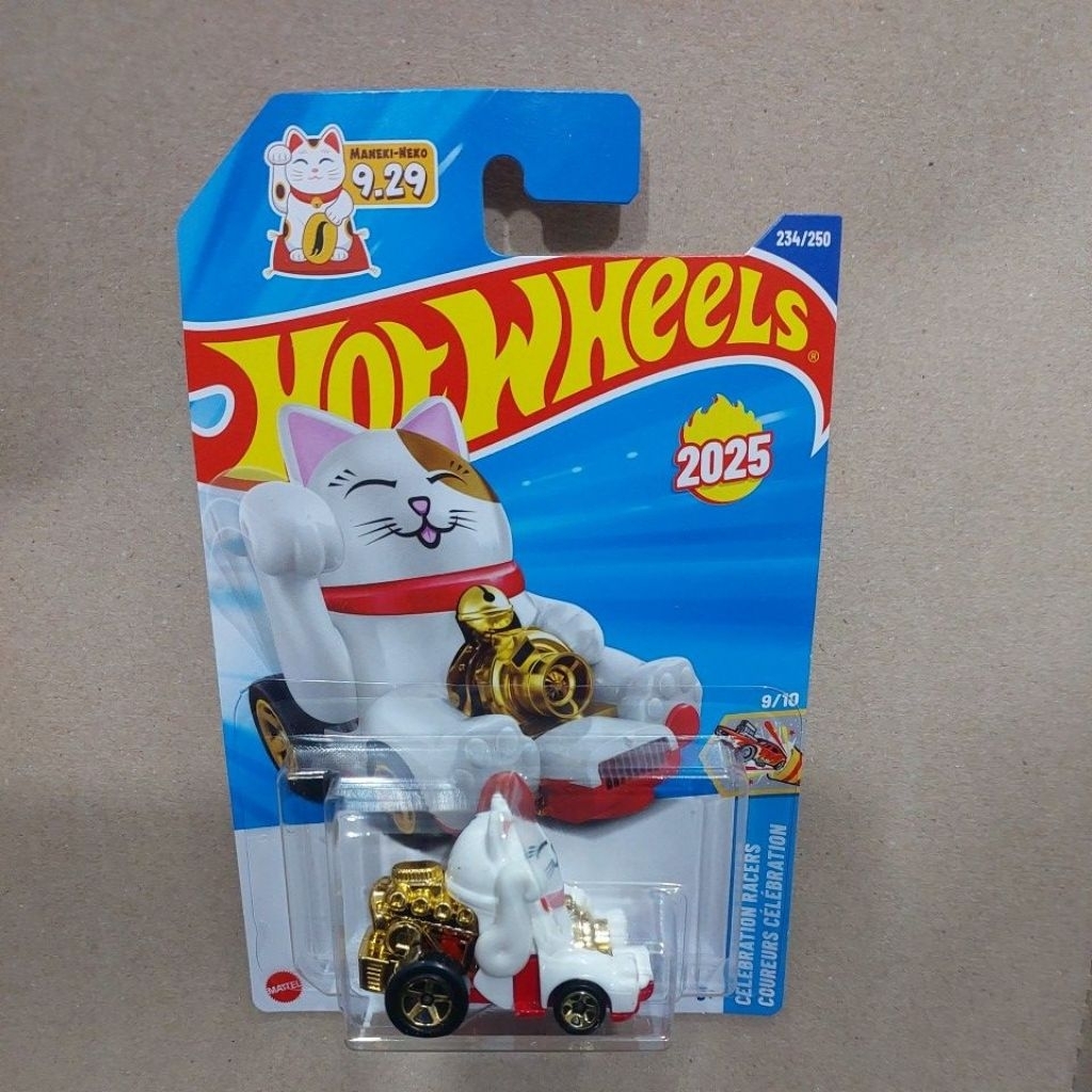 HOT WHEELS FELINE LUCKY HOT WHEELS FELINE LUCKY