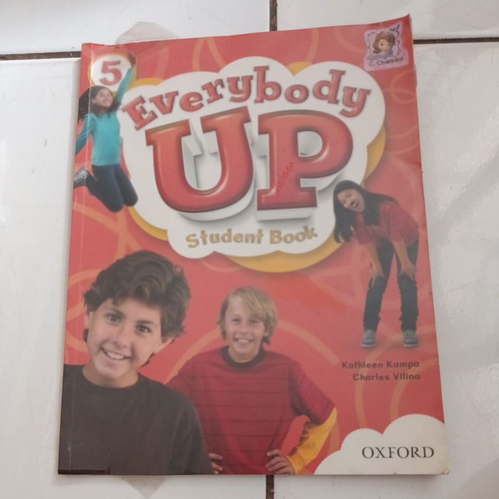 Everybody Up Student Book 5