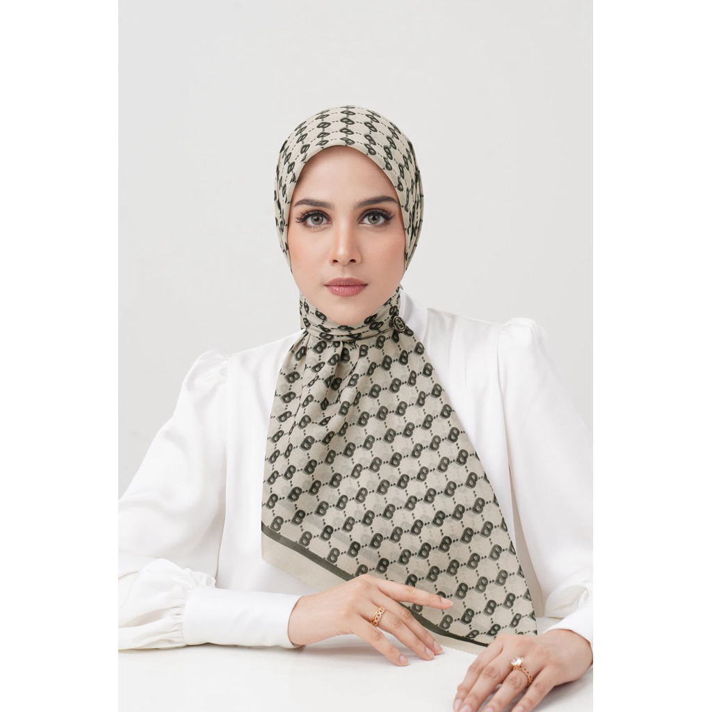 BUTTONSCARVES MONOGRAM SERIES