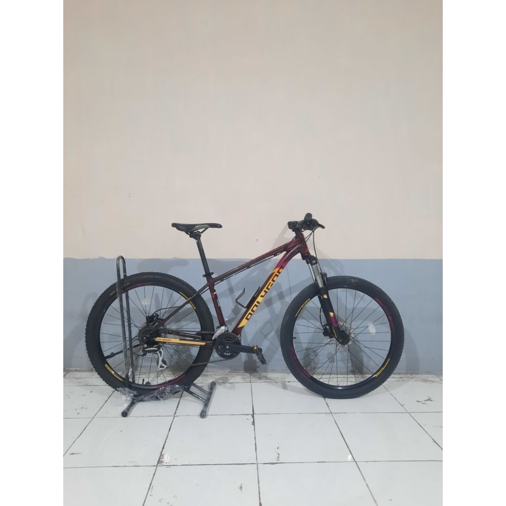 POLYGON PREMIER 4 TAHUN 2021