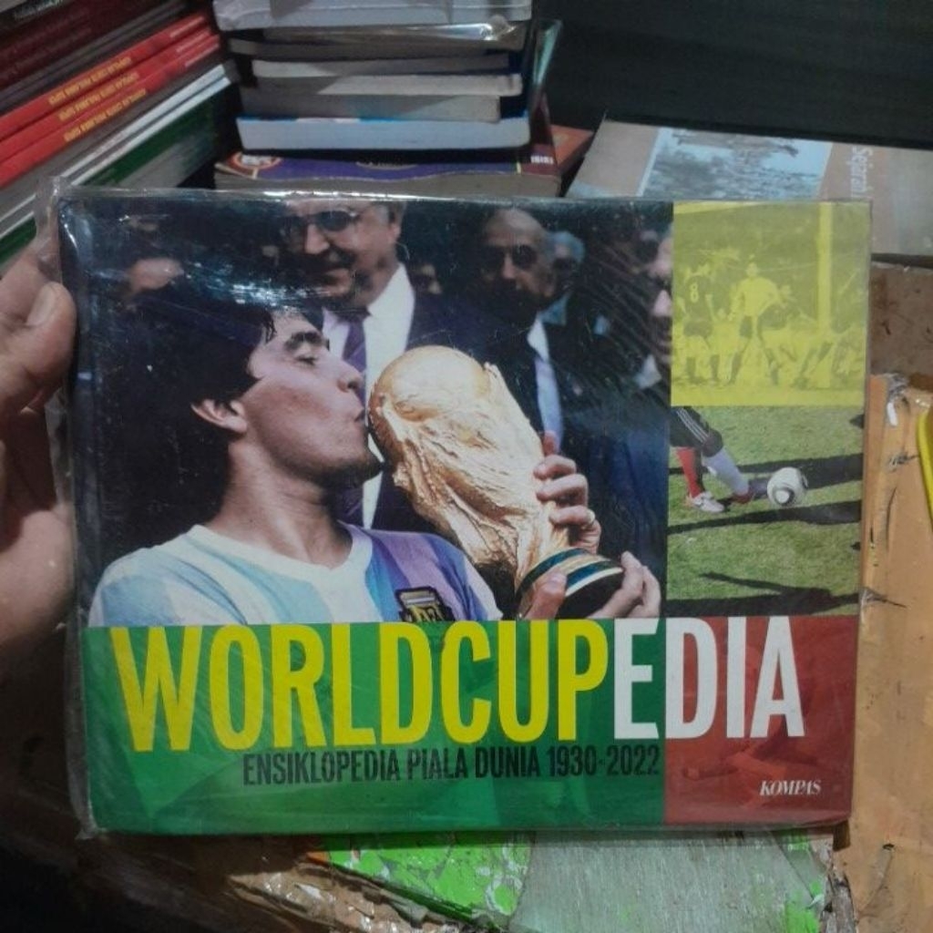 BUKU ENSIKLOPEDIA PIALA DUNIA 1930-2022( WORLDCUPEDIA)