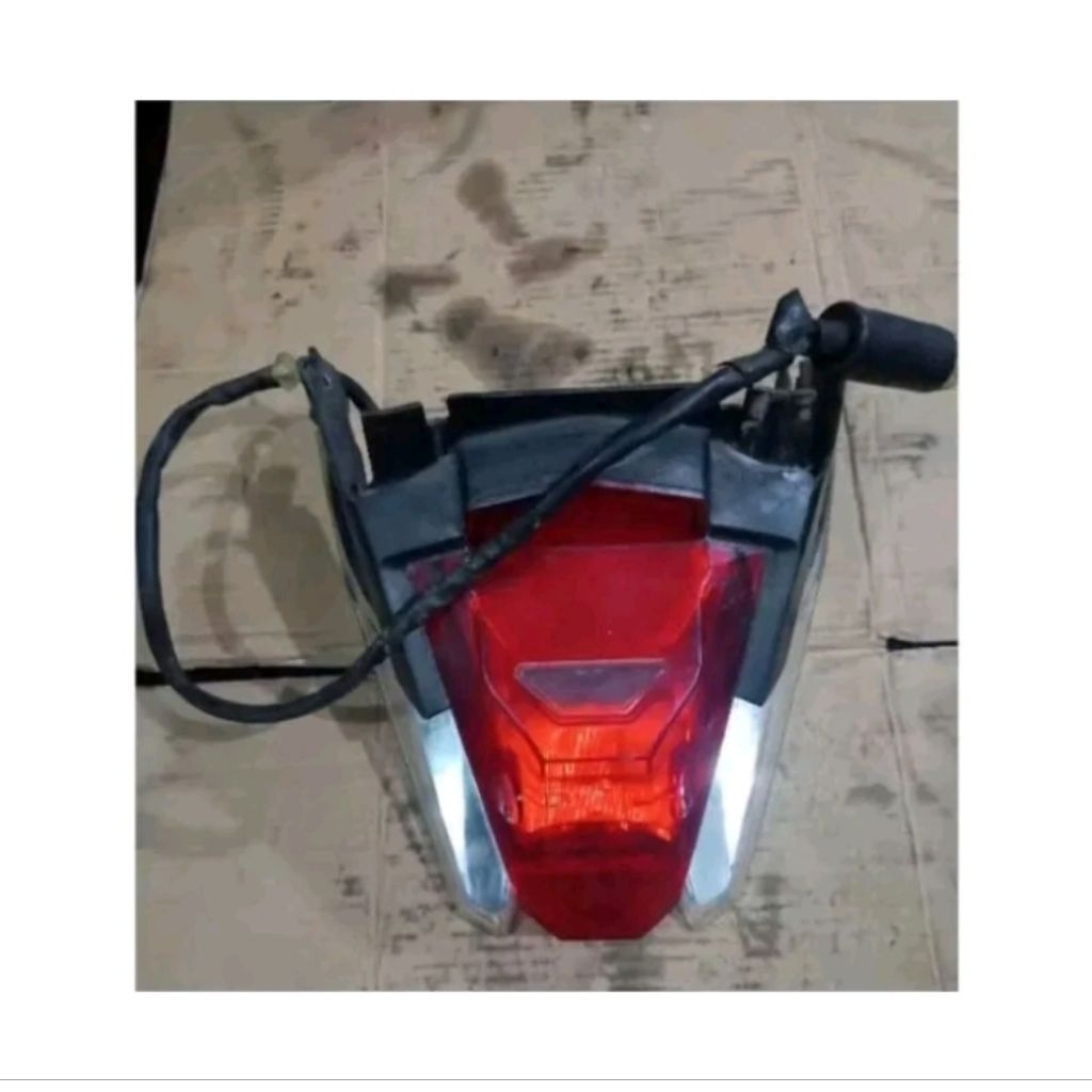 reflektor lampu belakang Vario techno 110 ORIGINAL COPOTAN
