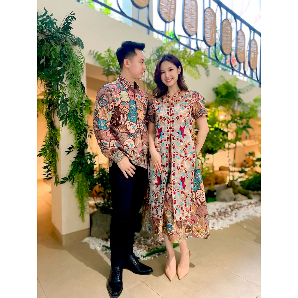 He Xie Dress Batik Premium Couple Kemeja Batik Premium Wisuda Cheongsam Qibao