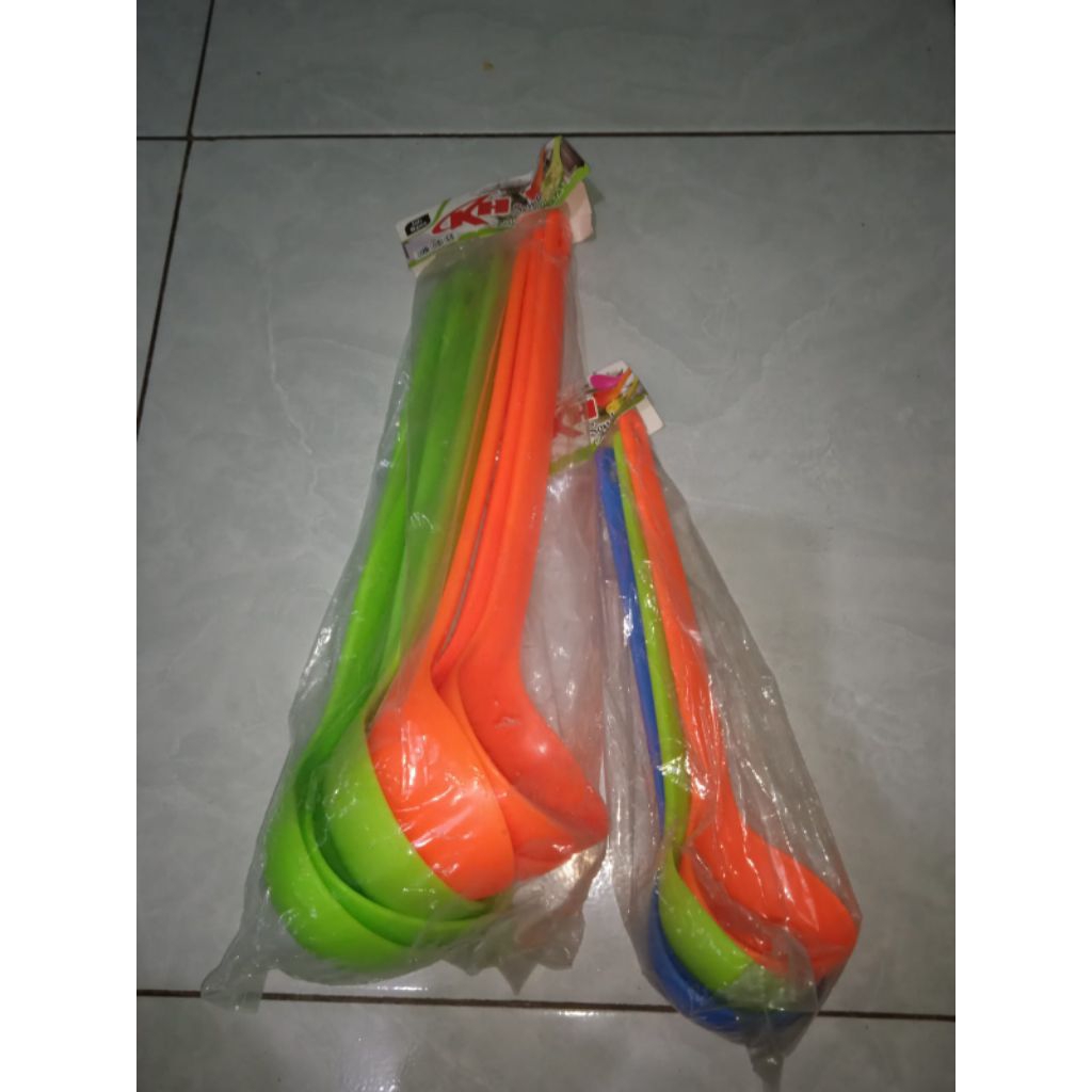 Irus Plastik Irus Sayur Centong Sayur