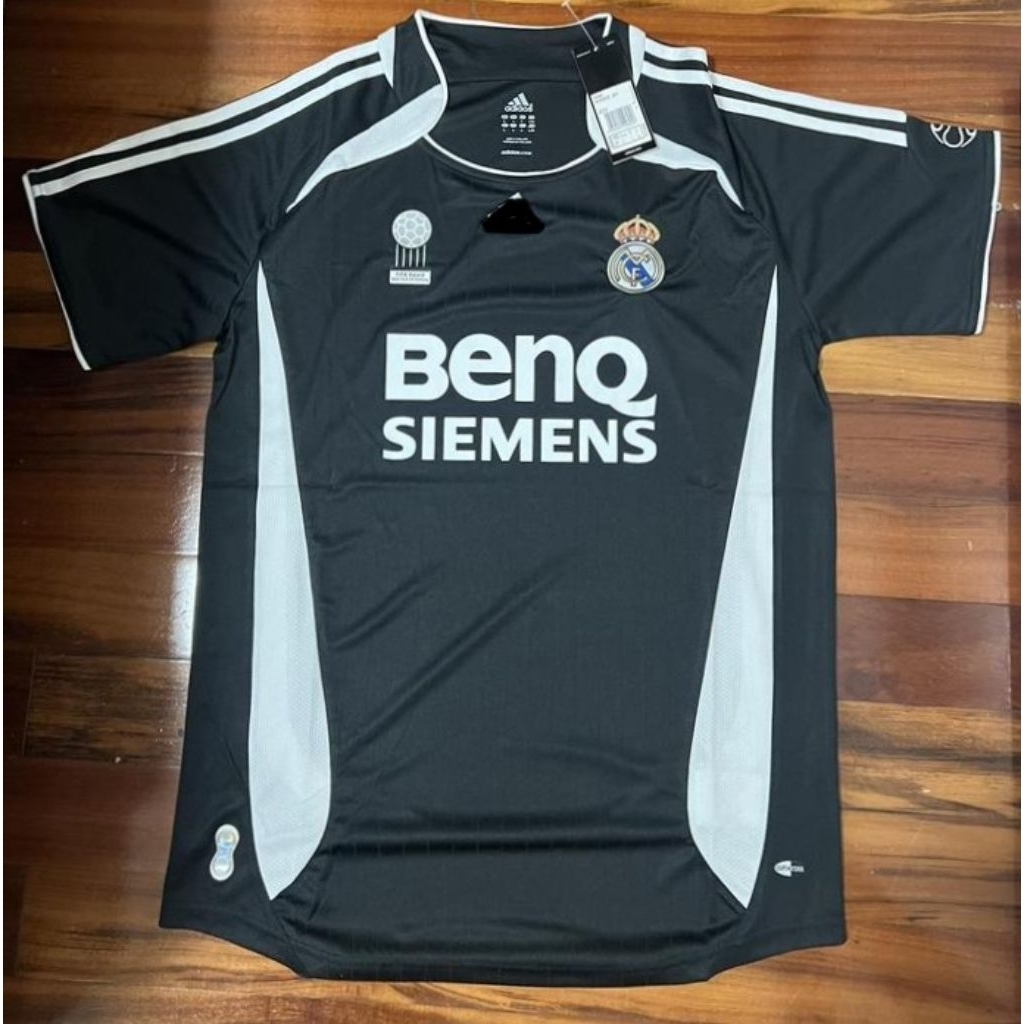 Jersey Tandang Real Madrid 2006/07 Hitam Retro Away