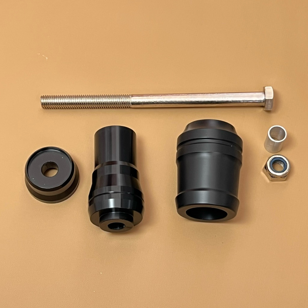 Pelindung knalpot exhaust slider Kawasaki Z900 Z900SE Z900RS