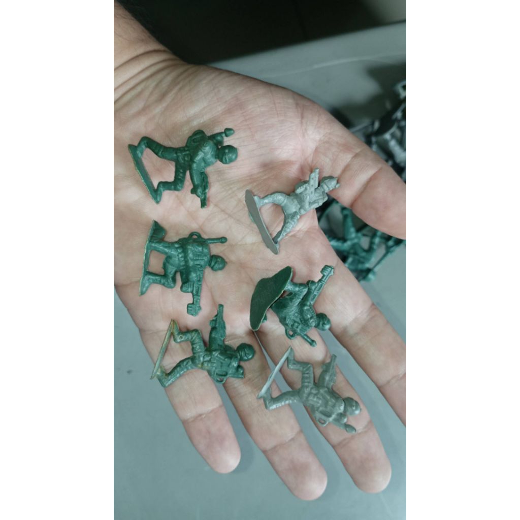 mainan set army mini tentara