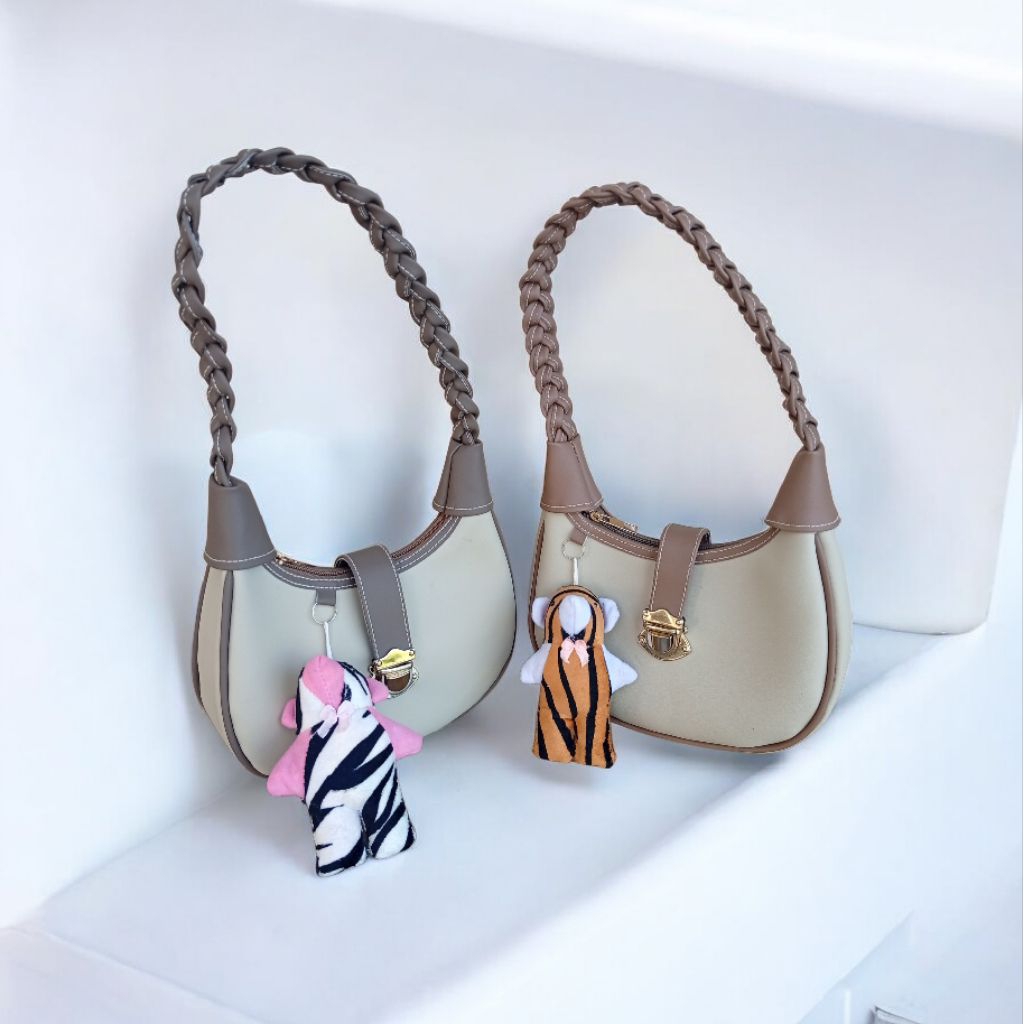 Tas Wanita Slingbag Zara Sholder Model Terbaru Free Gantungan