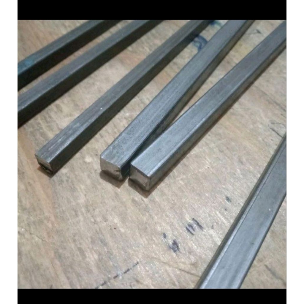 Spi Kotak Besi Kotak 10mm x 30cm Besi Bantalan 10mm Spi Kotak