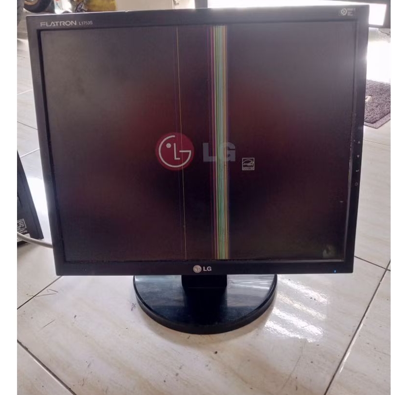 monitor komputer LG Flatron(minus)