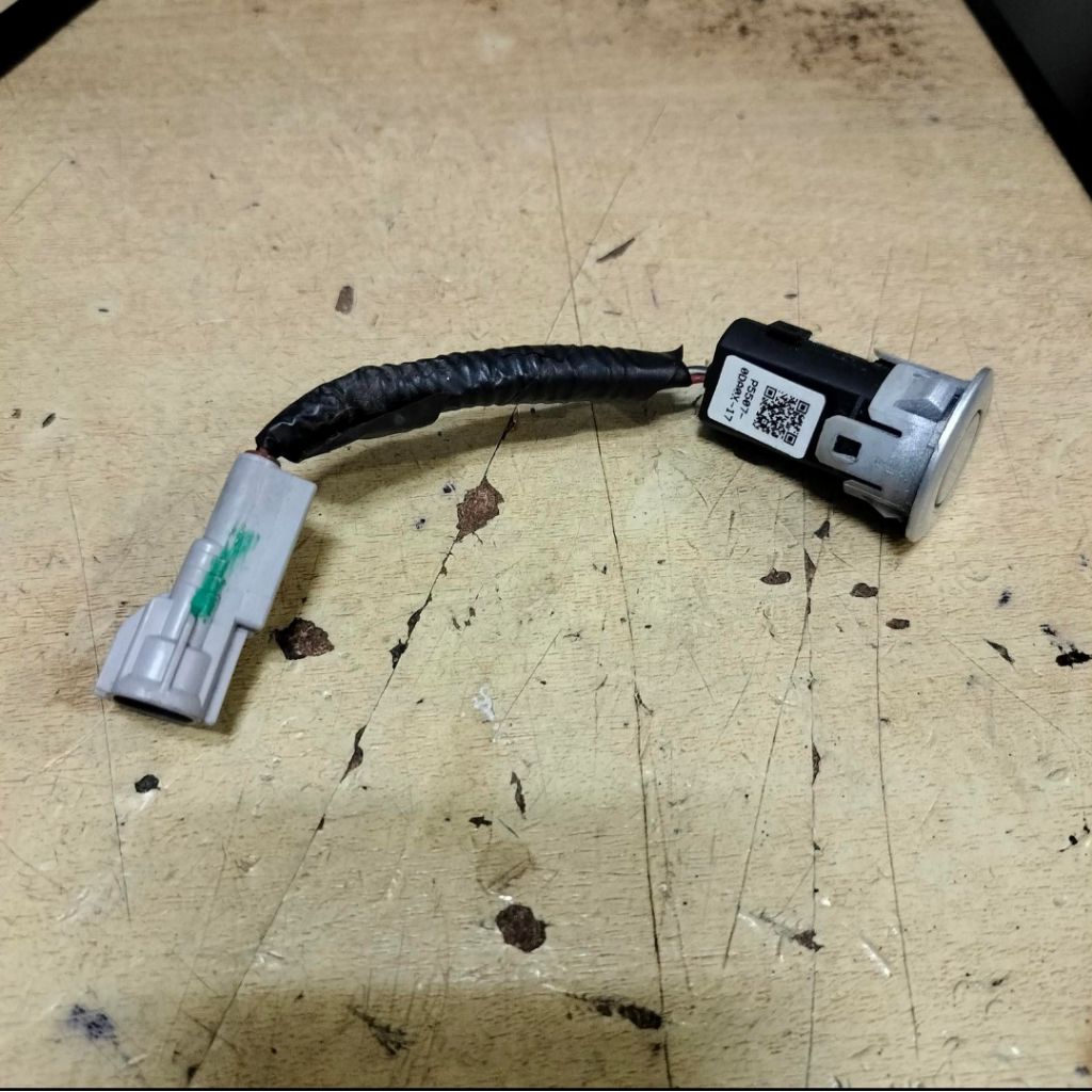 sensor bemper yaris 2014