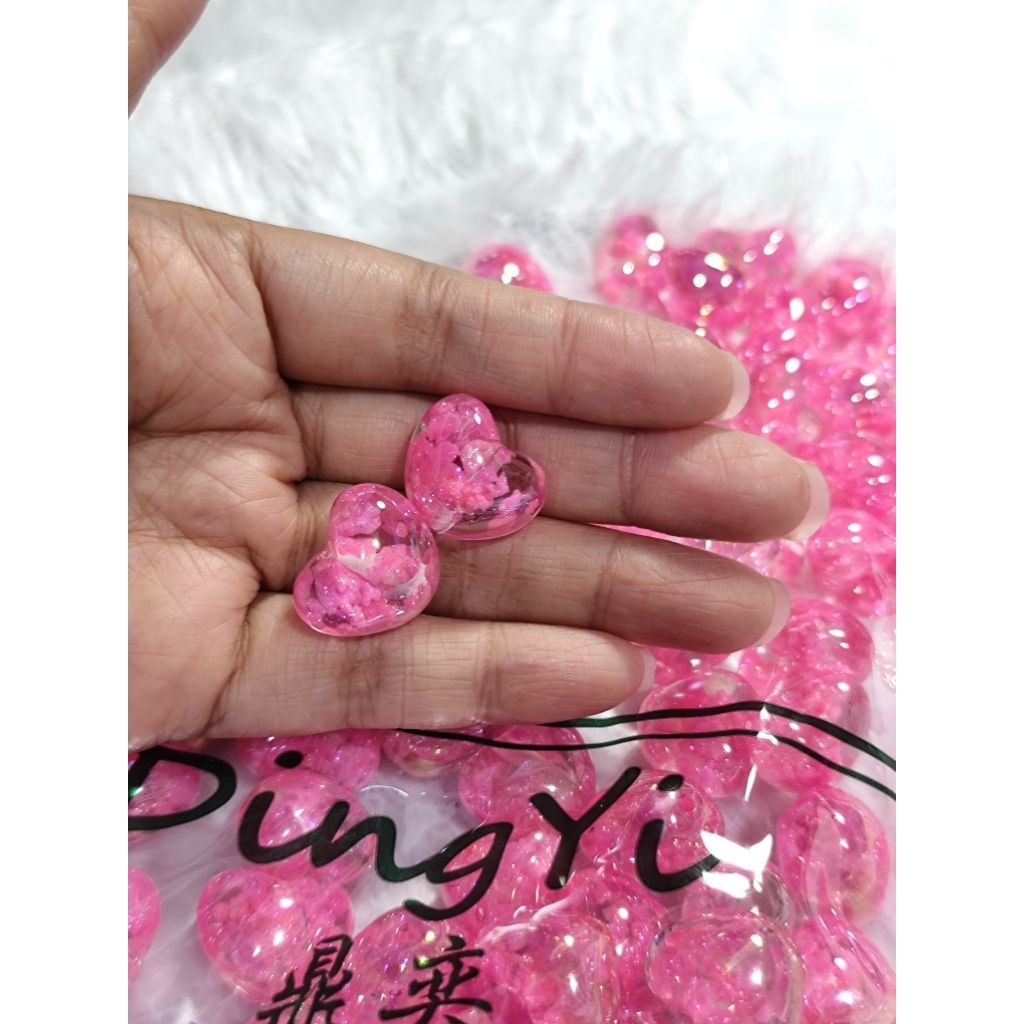 Manik love isi awan ding yi / awan isi awan Dingyi ding yi (1pc)