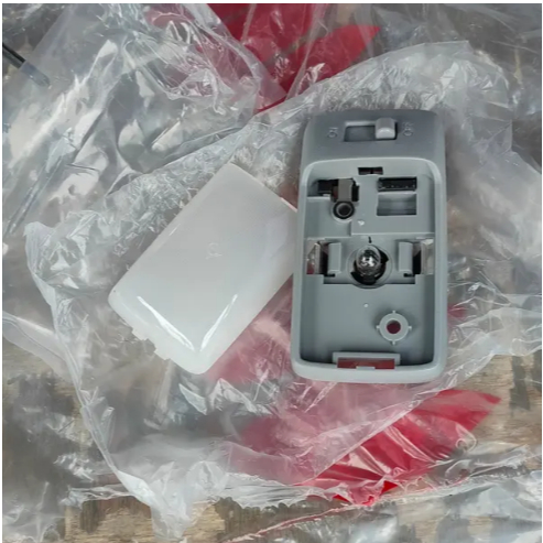 lampu plafon cabin suzuki escudo2.0/escudo1.6