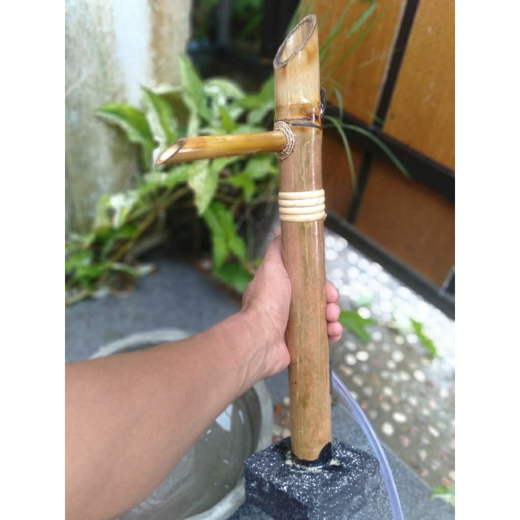 Pancuran taman_pancuran kolam_pancuran bambu