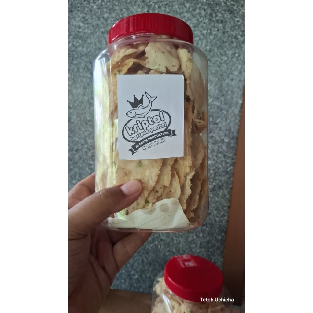 KRIPTOL (keripik Pentol) ALFATIH. berat bersih 300gr. ukuran Toples 2L
