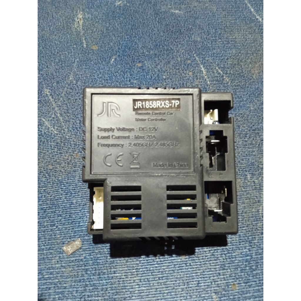 Receiver JR1858RXS-7P 12V - Tahan Lama, 7 Pin, Mudah Dipasang