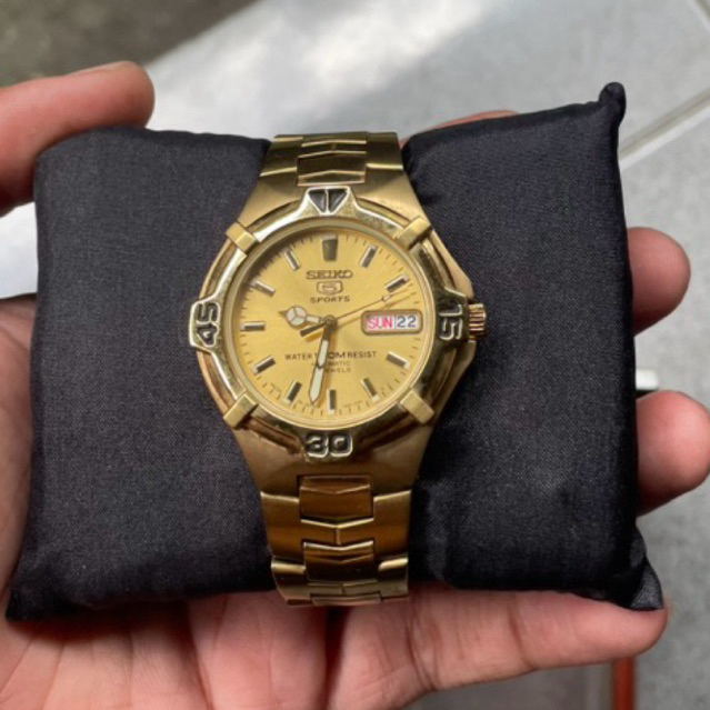 seiko 5 sports 7s36-00J0 automatic made in japan