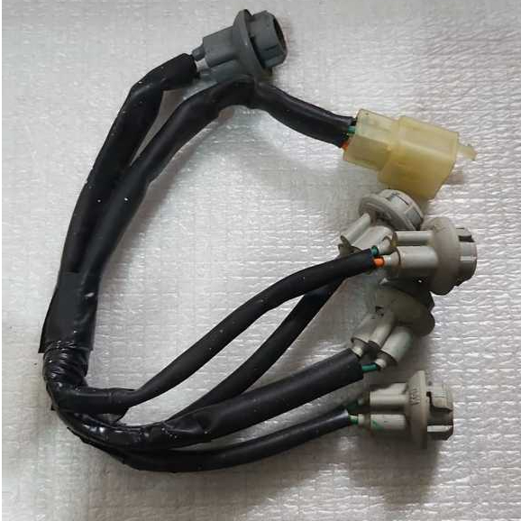 SOKET LAMPU BELAKANG HONDA VARIO 150CC ORIGINAL