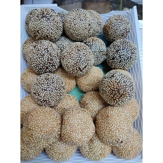 ONDE ONDE KETAN HITAM / ONDEONDE KETAN PUTIH 1PCS HOME MADE ENAK