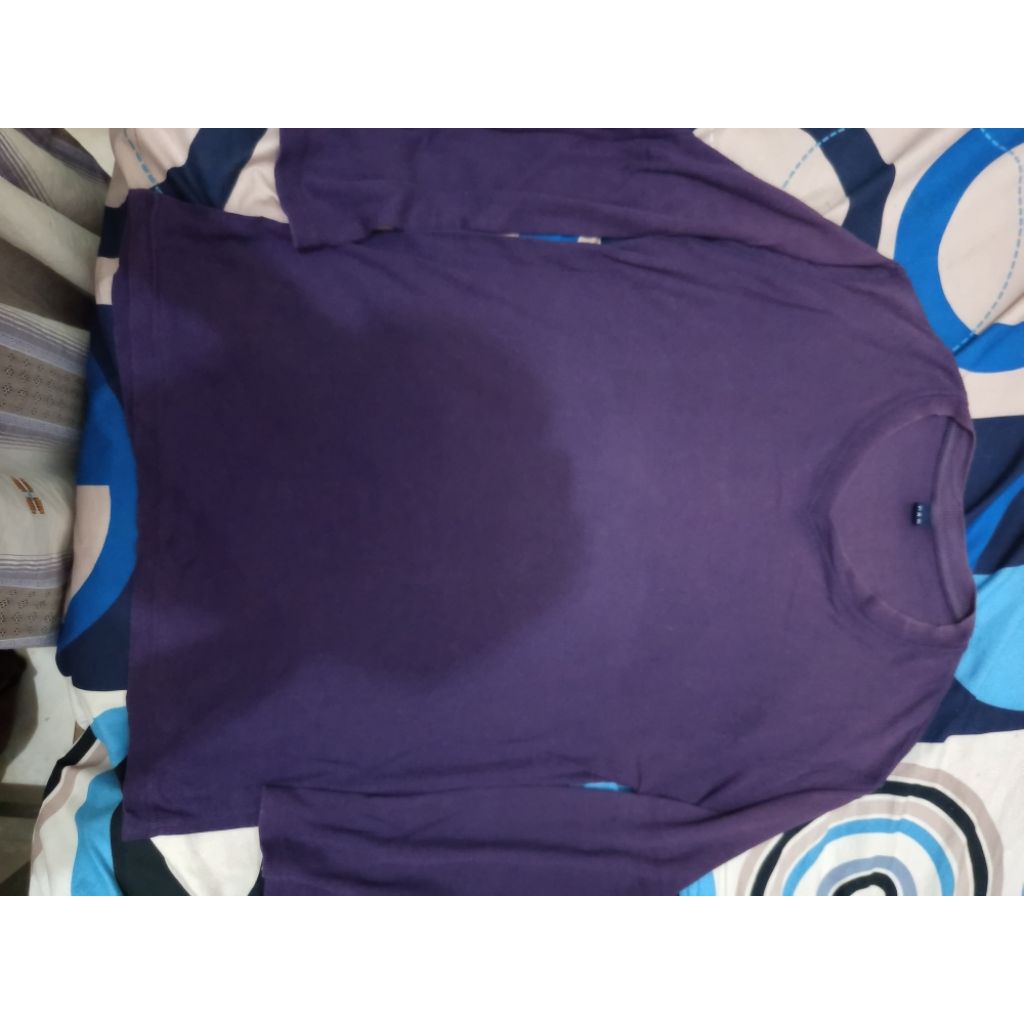 Kaos lengan panjang ungu