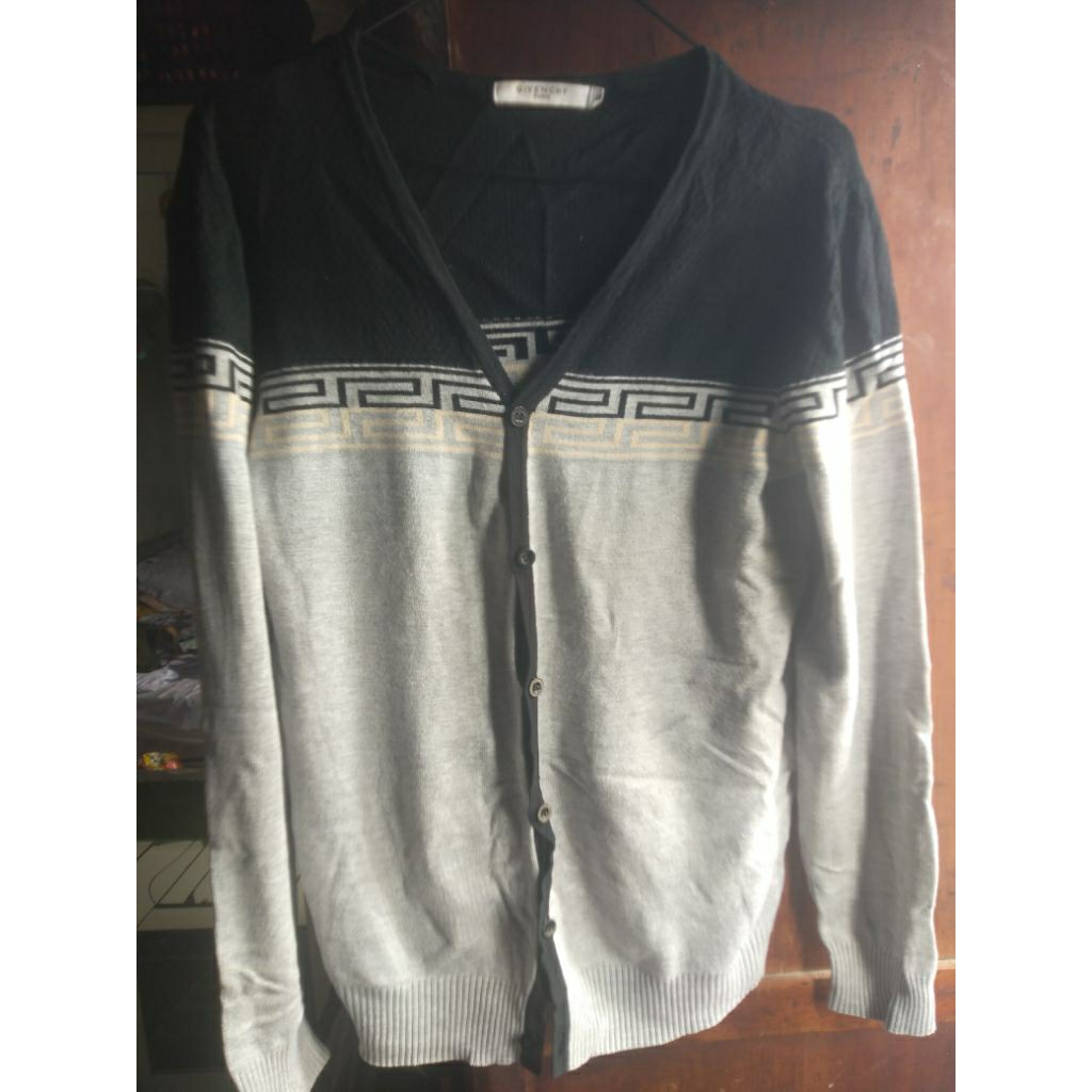 Cardigan Givenchy Paris