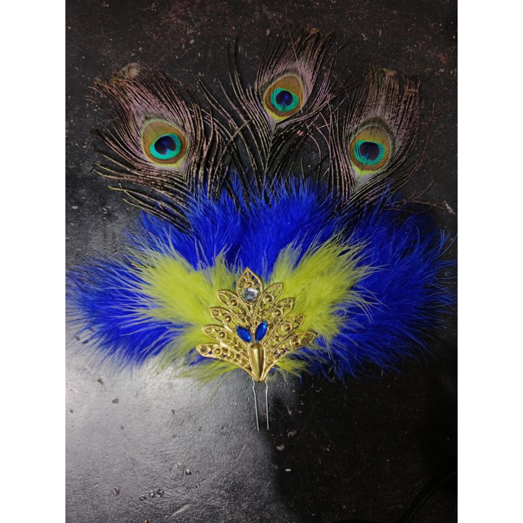 Bros bulu halus merak